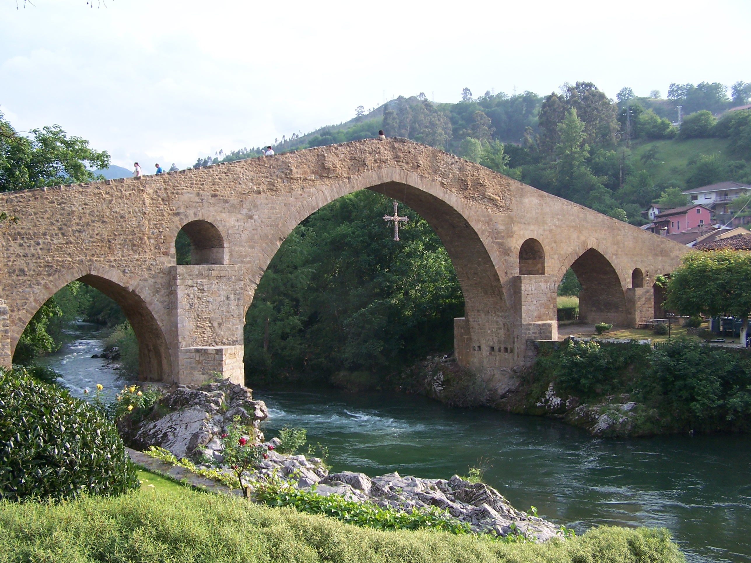PUENTE ROMANO